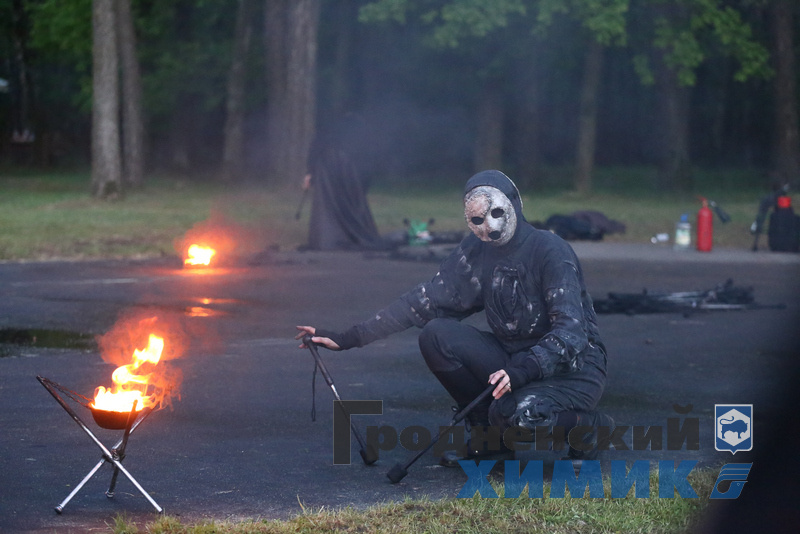 47886957065709 (8).jpg